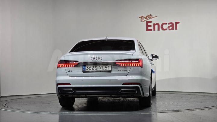 Audi A6 2021 — 3