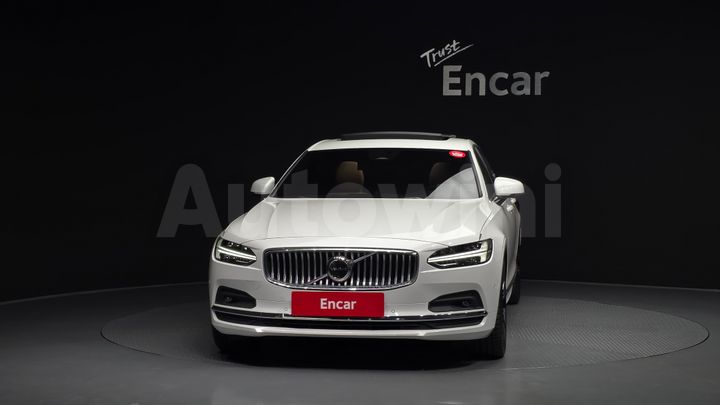 Volvo S90 2024 — 3