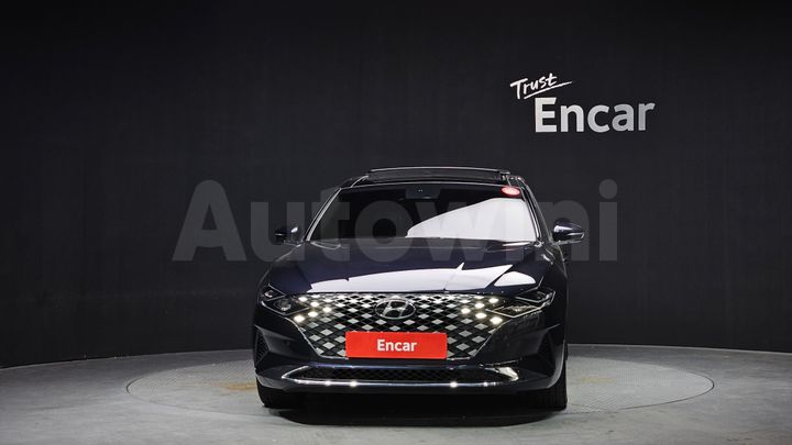 Hyundai Grandeur 2022 — 3