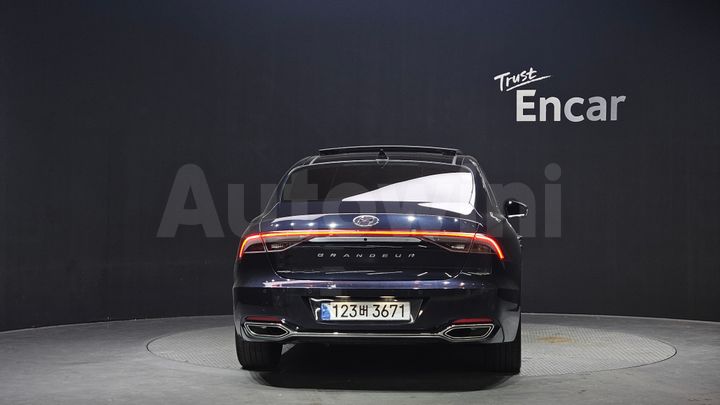 Hyundai Grandeur 2022 — 4