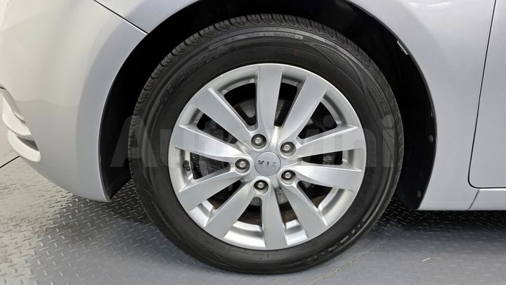 Kia K3 2014 — 5