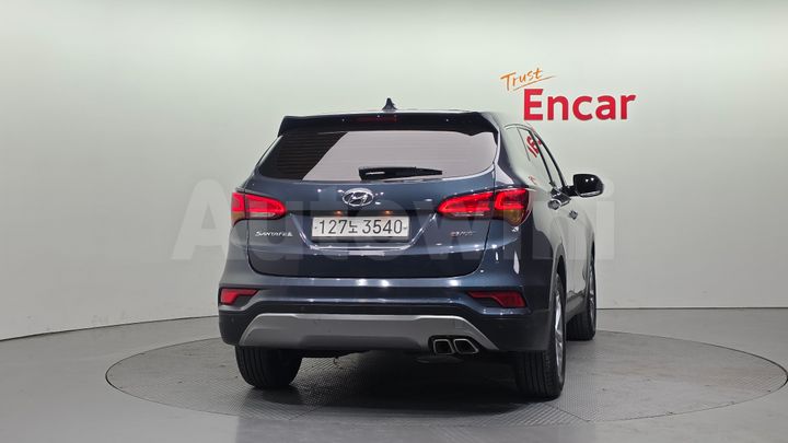 Hyundai SantaFe 2017 — 4