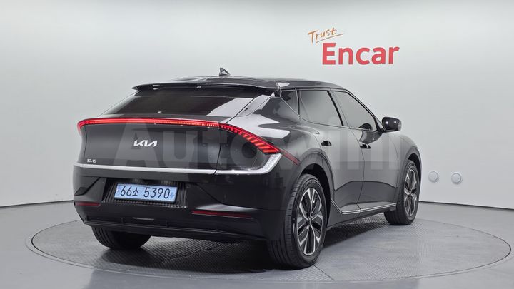 Kia EV6 2024 — 2