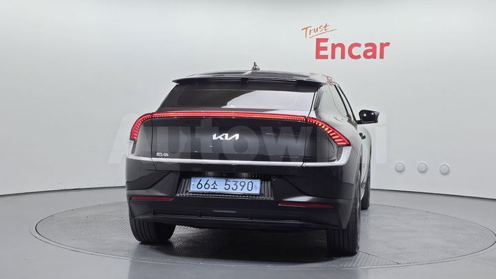 Kia EV6 2024 — 4