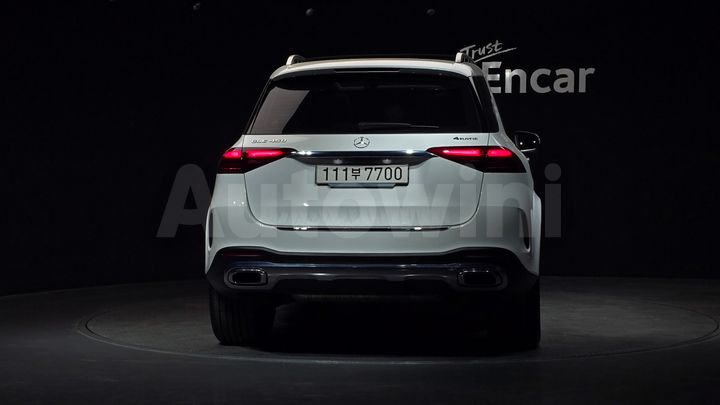 Mercedes Benz GLE Class 2024 — 4