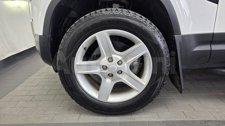 Land Rover Defender 2022 — 5