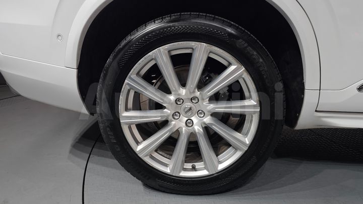 Volvo XC90 2017 — 4