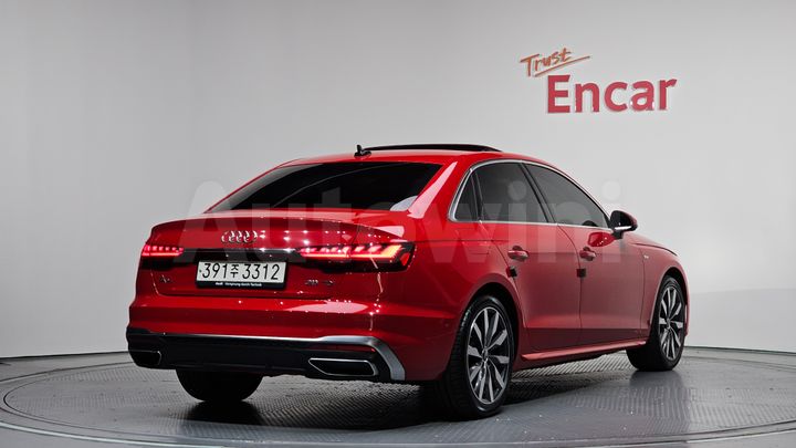 Audi A4 2023 — 2