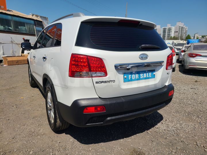 Kia Sorento 2011 — 3