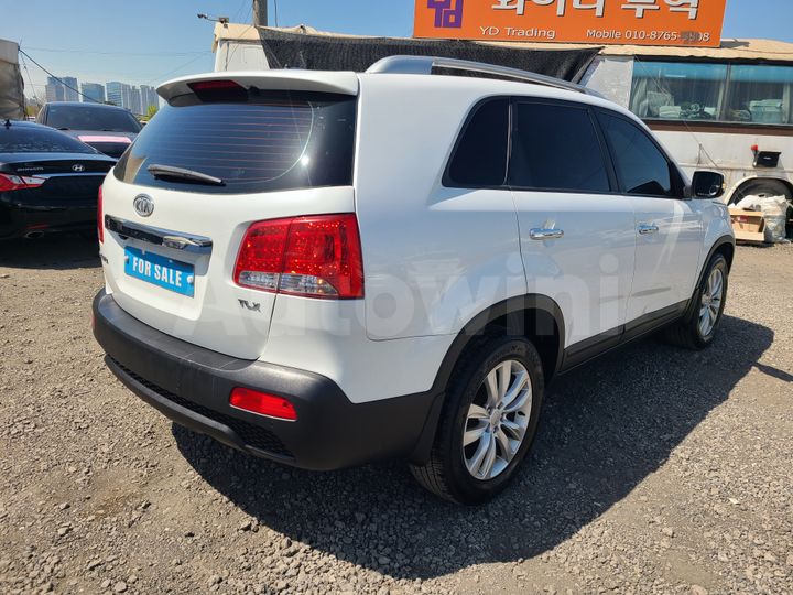 Kia Sorento 2011 — 5