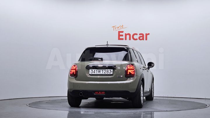 Mini Cooper 2020 — 4