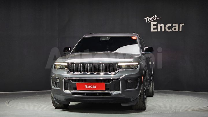 Jeep Cherokee 2023 — 3