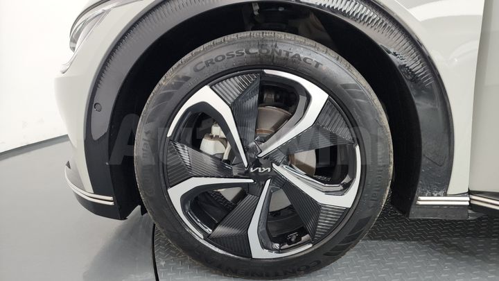 Kia EV6 2022 — 4