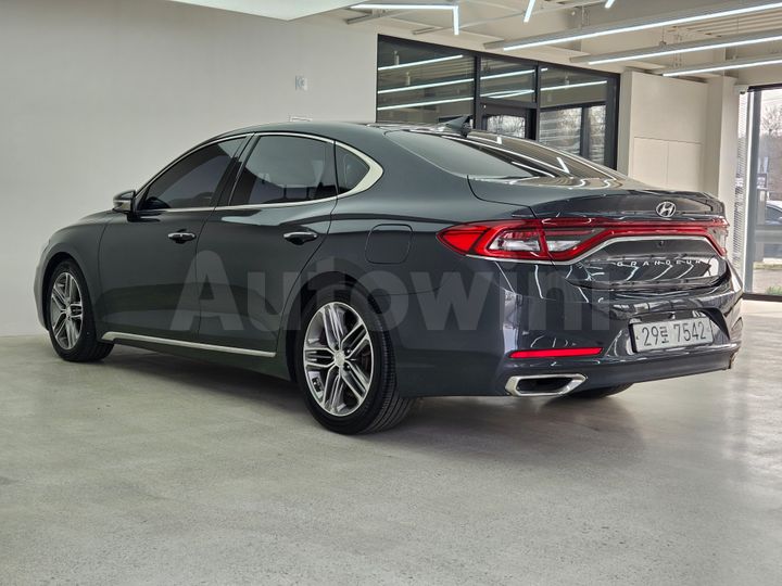 Hyundai Grandeur 2018 — 4