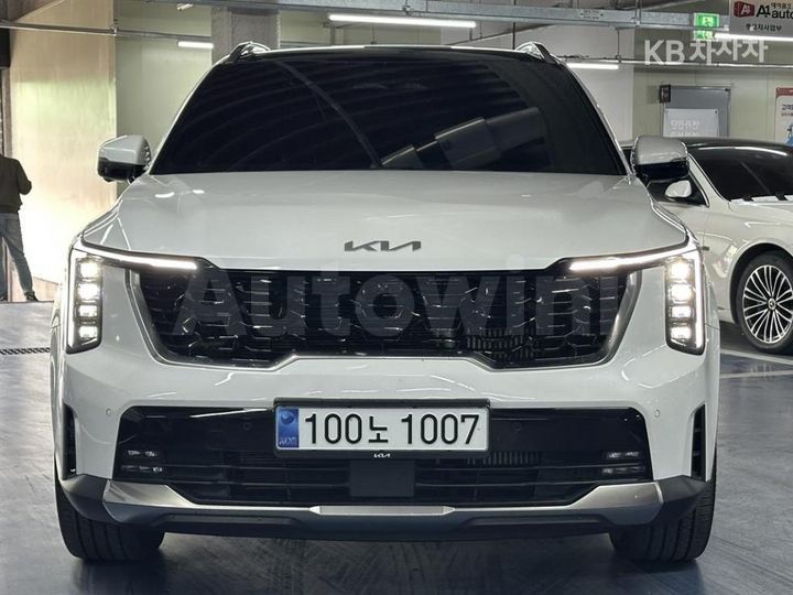 Kia Sorento 2024 — 3