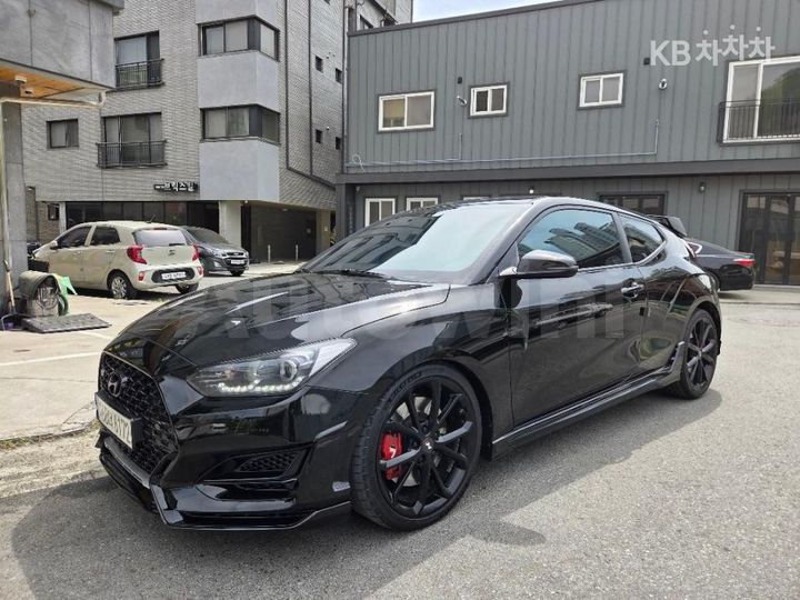 Hyundai Veloster 2021 — 2