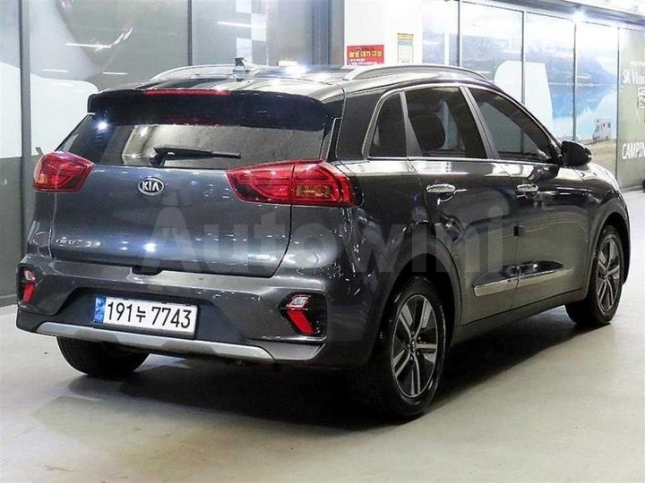 Kia Niro 2021 KNACB81CGMA464020 — 4