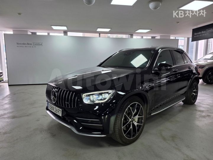 Mercedes Benz GLC Class 2022 — 2