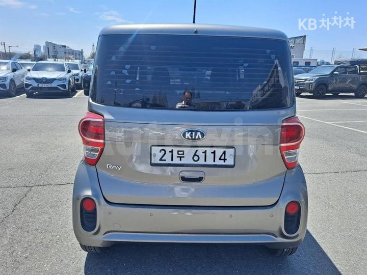 Kia Ray 2018 — 4