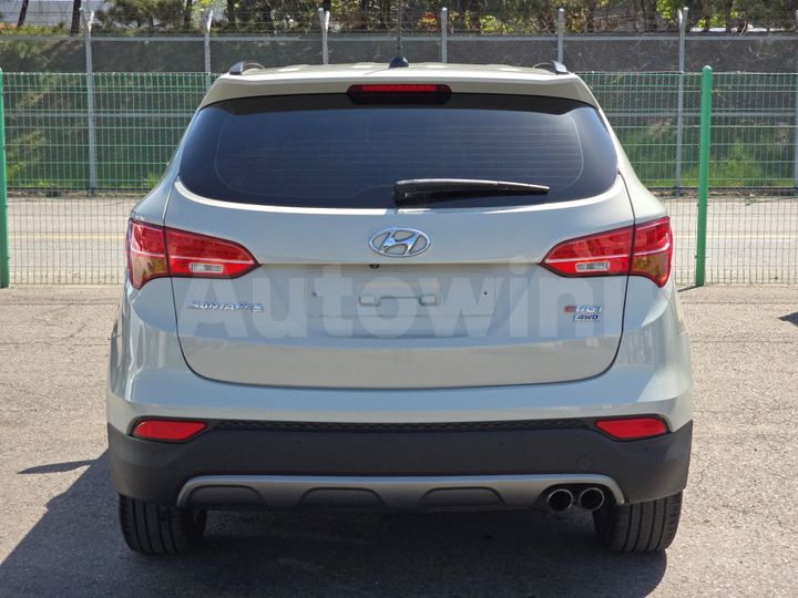 Hyundai SantaFe 2013 — 4