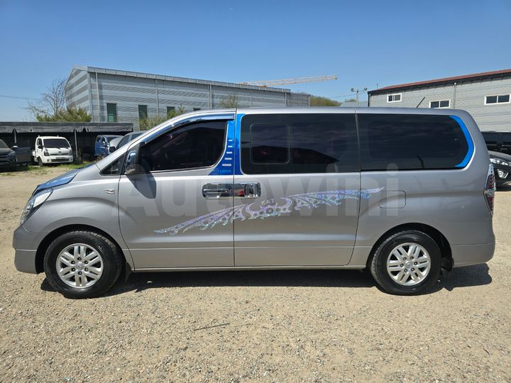 Hyundai Starex 2017 — 3