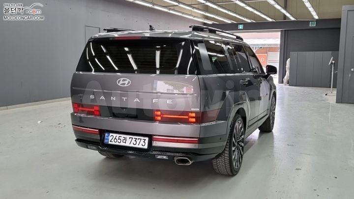 Hyundai SantaFe 2023 — 2