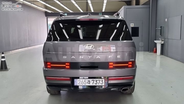Hyundai SantaFe 2023 — 4
