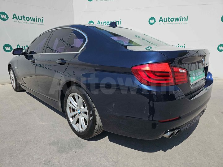 BMW 5 Series 2011 — 3