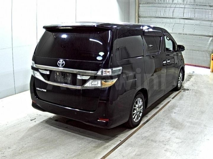 Toyota Vellfire 2013 — 4