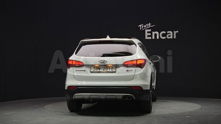 Hyundai SantaFe 2015 — 4