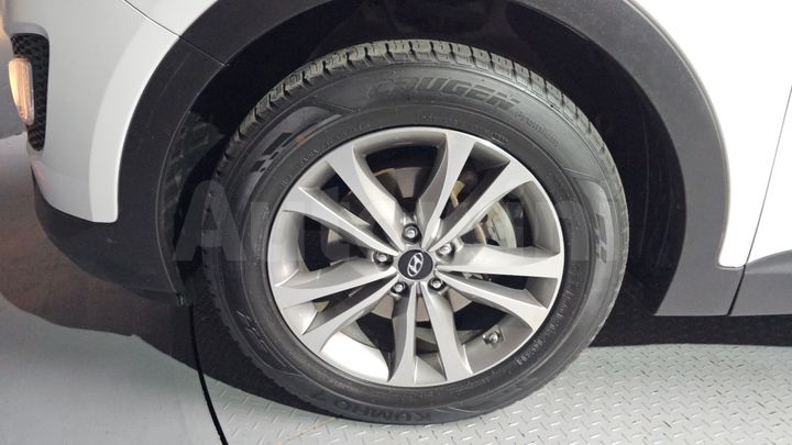 Hyundai SantaFe 2015 — 5