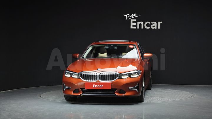 BMW 3 Series 2020 — 3