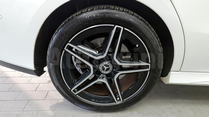 Mercedes Benz CLA Class 2020 — 5