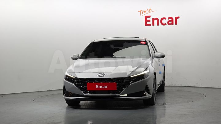 Hyundai Avante 2022 — 3