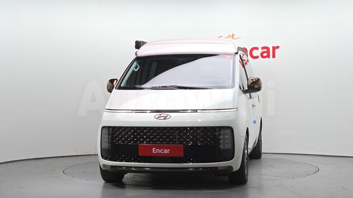 Hyundai Staria 2024 — 3