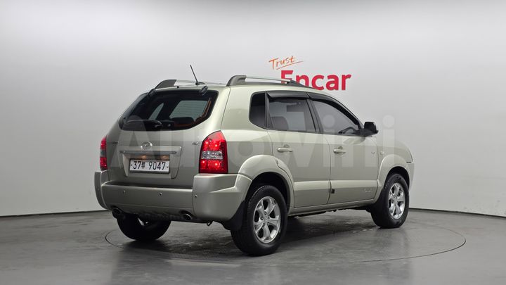 Hyundai Tucson 2009 — 2