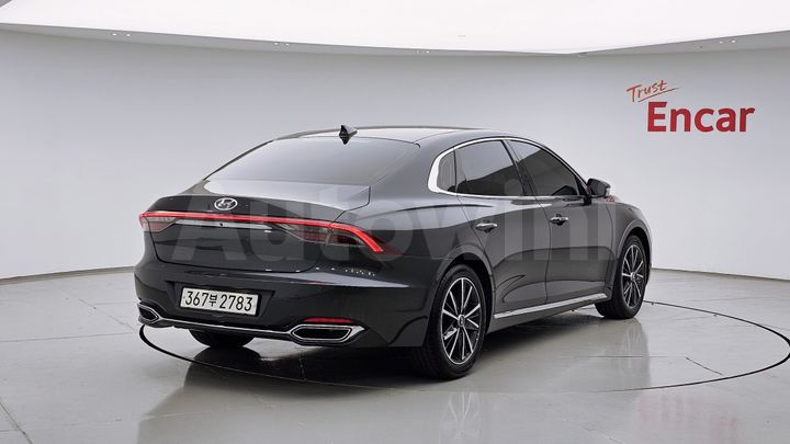 Hyundai Grandeur 2022 — 2