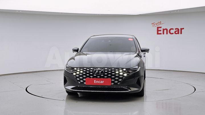 Hyundai Grandeur 2022 — 3