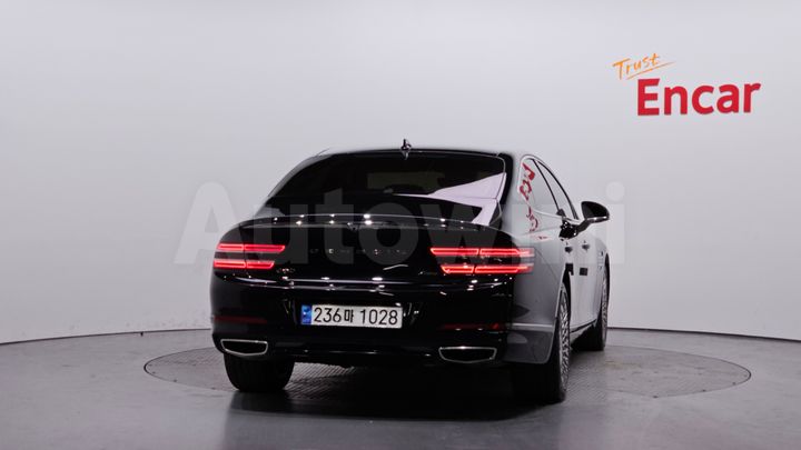 Genesis G80 2023 — 4