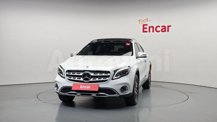 Mercedes Benz GLA Class 2019 — 3