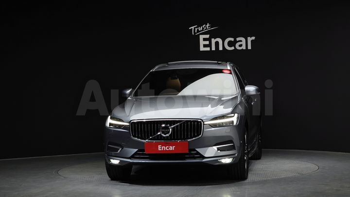 Volvo XC60 2021 — 3