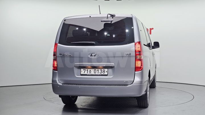 Hyundai Starex 2021 — 4