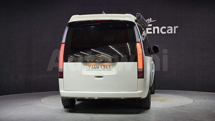 Hyundai Staria 2024 — 4