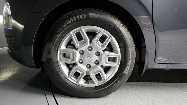 Hyundai Staria 2022 — 5