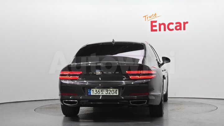 Genesis G80 2022 — 4