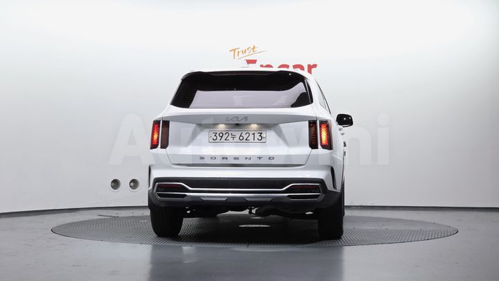 Kia Sorento 2022 — 4