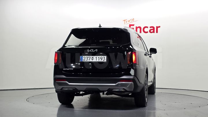 Kia Sorento 2024 — 4
