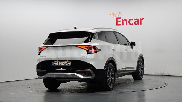 Kia Sportage 2023 — 2