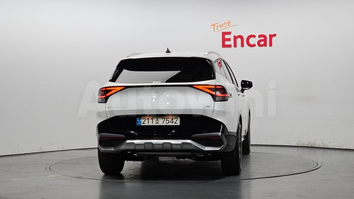 Kia Sportage 2023 — 4