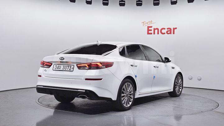 Kia K5 2019 — 2